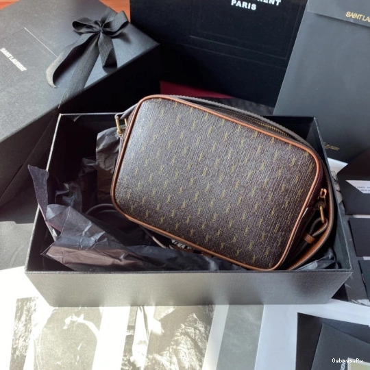 LE CAMERA YSL BAG MONOGRAMME 0819